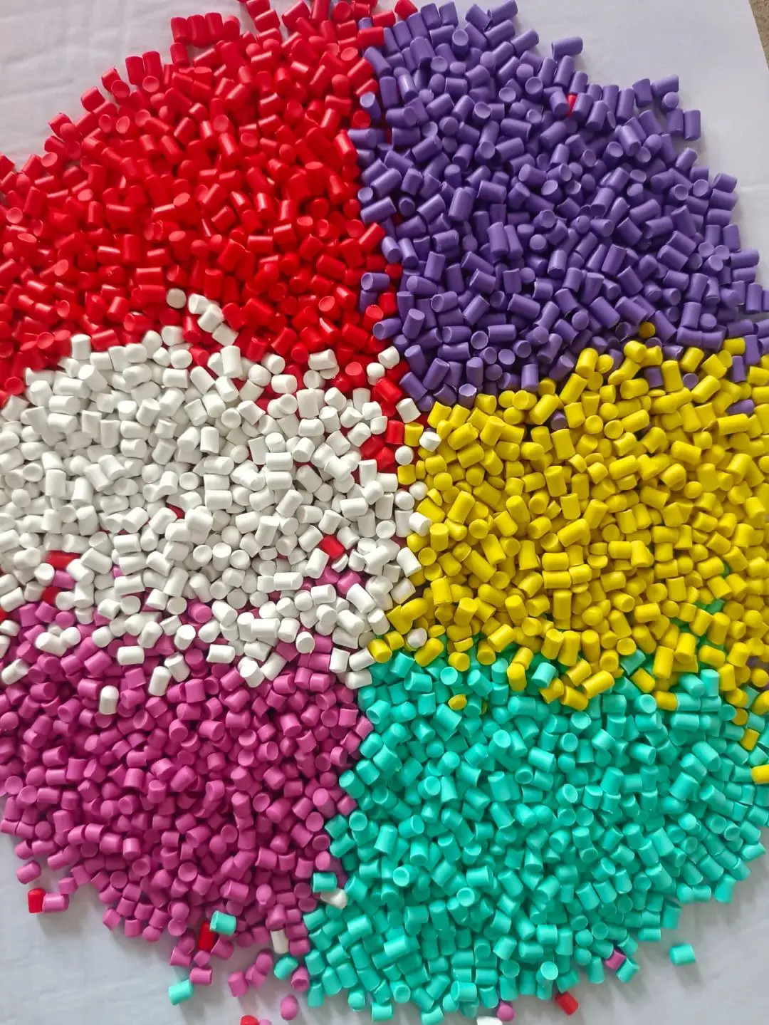 تفاوت مواد PE، PVC، XLPE و EPR