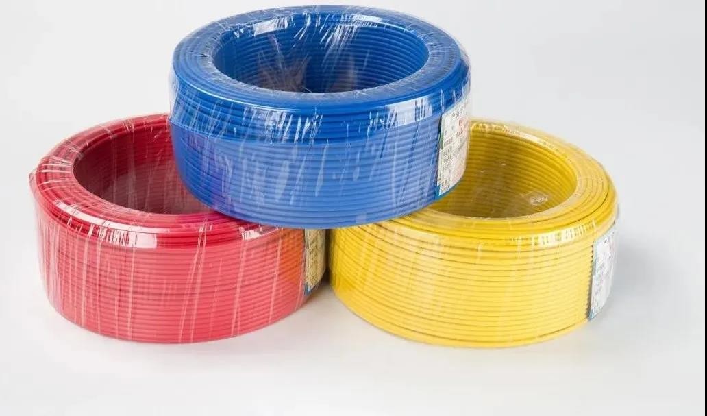 دلیل سیم و کابل غیر واجد شرایط؟